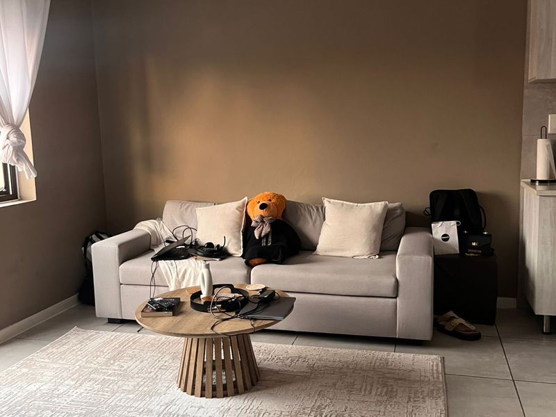 1 Bedroom Apartment for sale in Rosewood Terraces - Photo 4