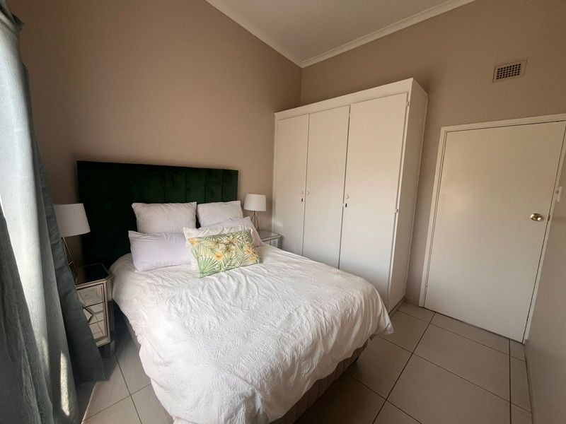 Luxury Fully Furnished Coastal Living with Breathtaking Sea Views - Photo 7