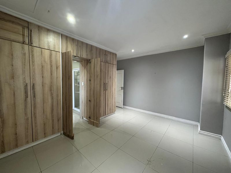 two bedroom two bathroom with ocean views for sale in la mercy - Photo 4