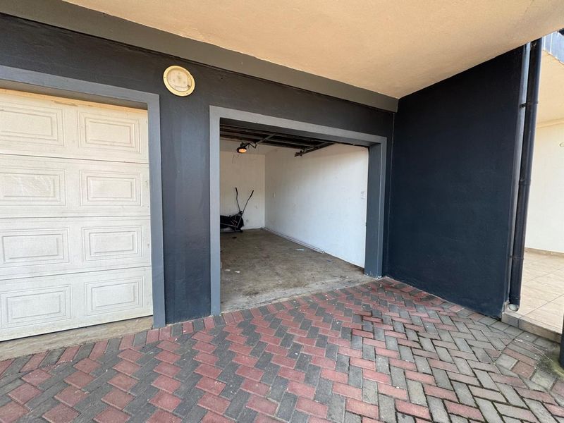 two bedroom two bathroom with ocean views for sale in la mercy - Photo 9