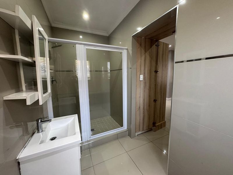 two bedroom two bathroom with ocean views for sale in la mercy - Photo 7