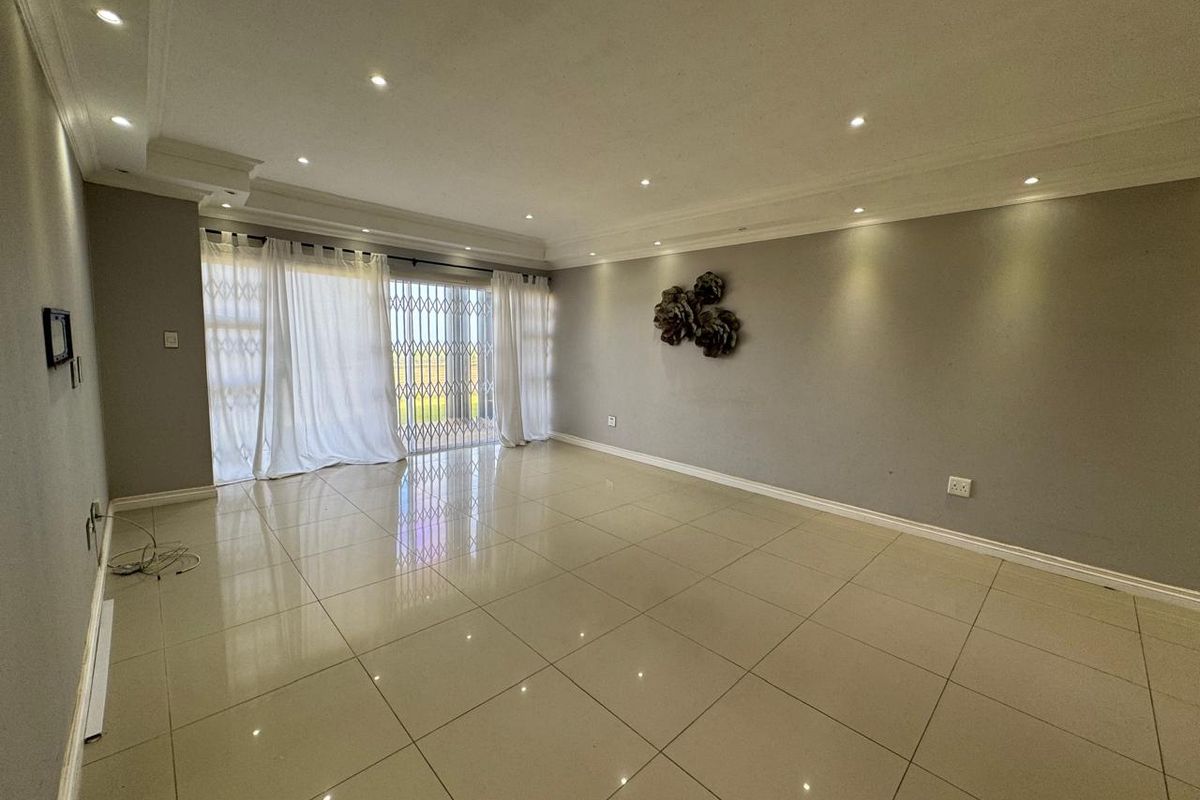 two bedroom two bathroom with ocean views for sale in la mercy - Photo 3