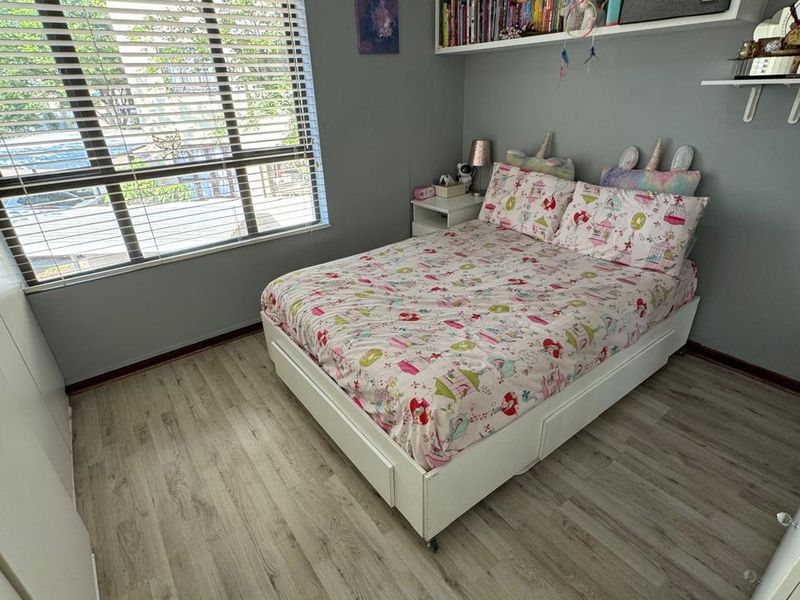 2 Bedroom Upmarket Apartment for sale in Fourways - Photo 8
