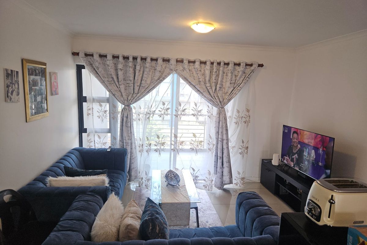 Prime  Property Presents A Stunning Two Bedroom Apartment Situated In Umhlanga Ridge - Photo 4