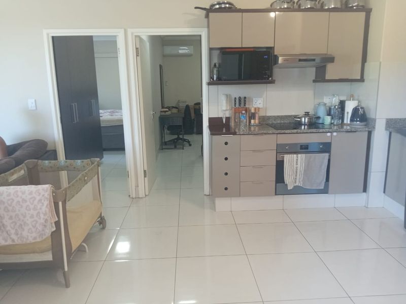 Prime  Property Presents A Stunning Fully Furnished Two Bedroom Apartment Situated In Umhlanga Ridge - Photo 4