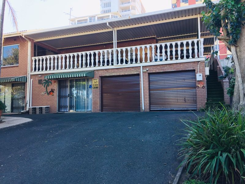 House For Sale In Amanzimtoti - Photo 2