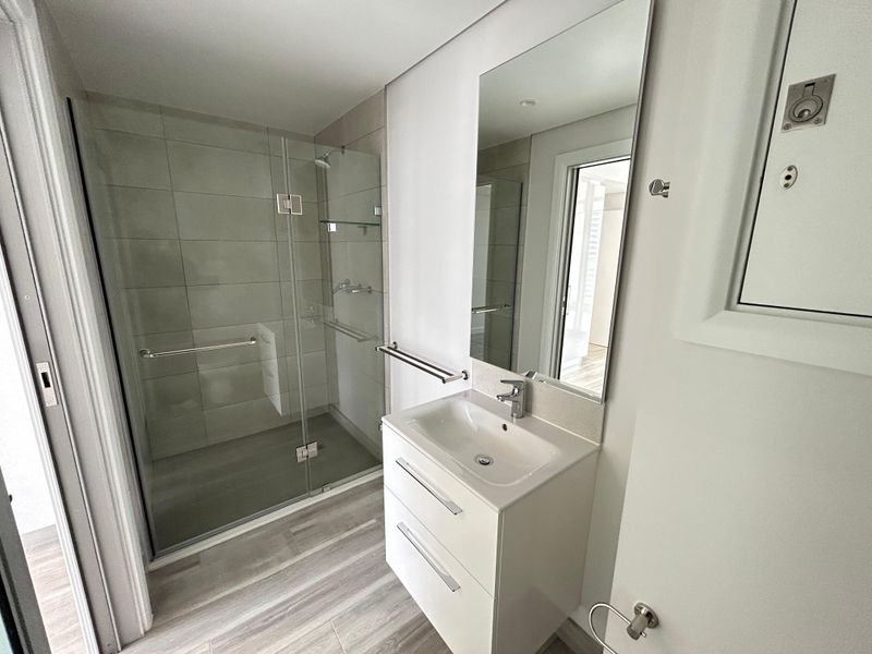 Modern Seaside Retreat in the Heart of Umhlanga - Photo 10