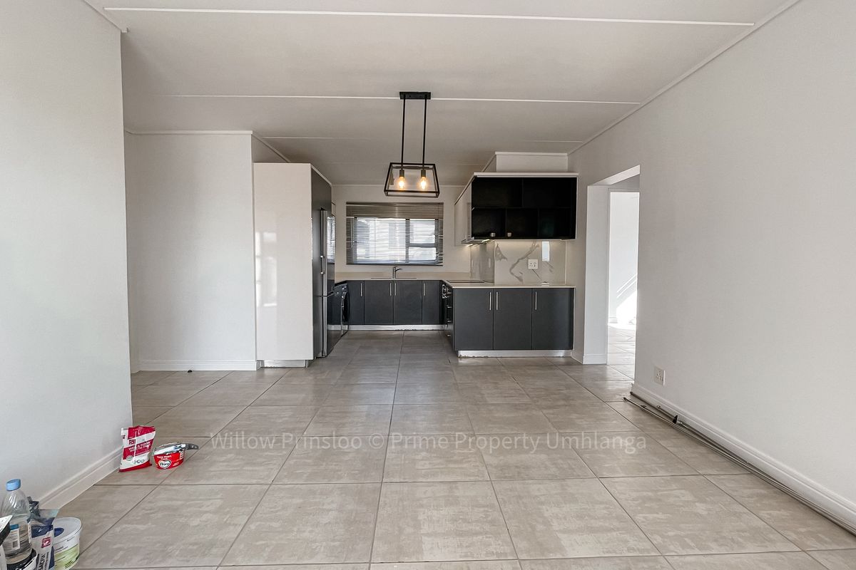 Stunning 3 Bed 2 Bath Premium Garden Unit in Izinga Eco Estate - Photo 2