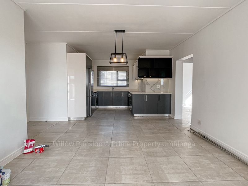 Stunning 3 Bed 2 Bath Premium Garden Unit in Izinga Eco Estate - Photo 2