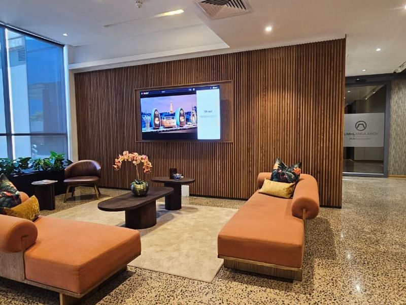 Furnished Two  bedroom for Rentalum - Photo 3