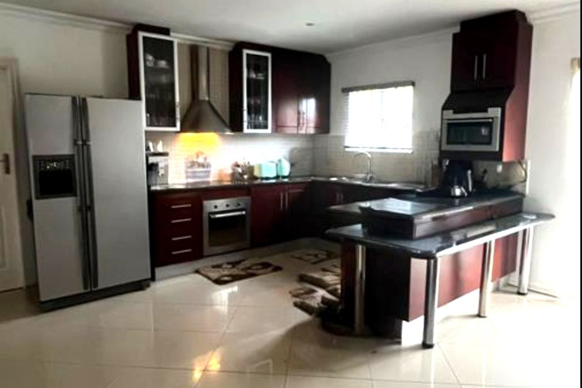 Exclusive 3 Bedroom Stepless Home for Sale in an Intimate Gated Complex – Broadlands - Photo 4