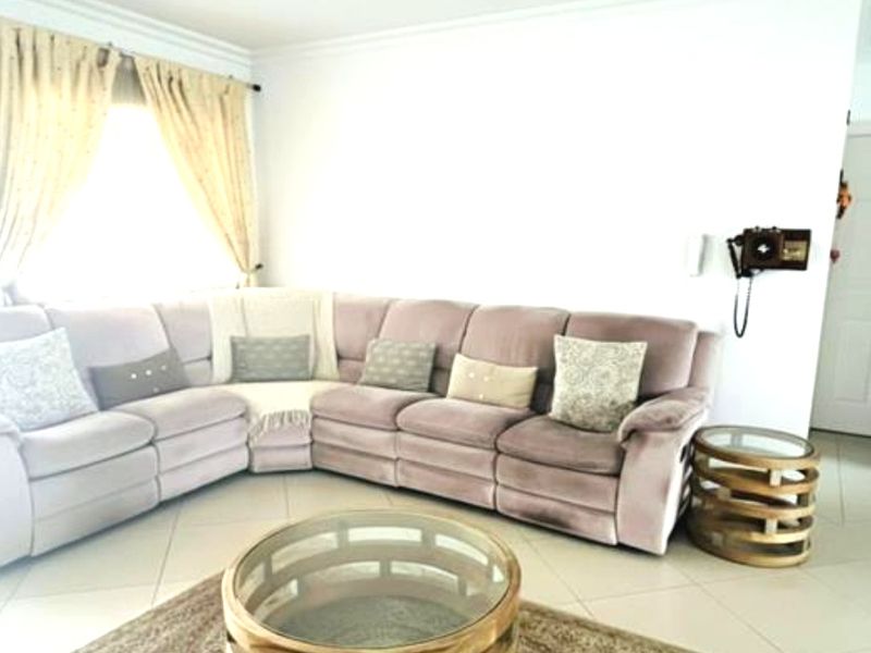 Exclusive 3 Bedroom Stepless Home for Sale in an Intimate Gated Complex – Broadlands - Photo 2