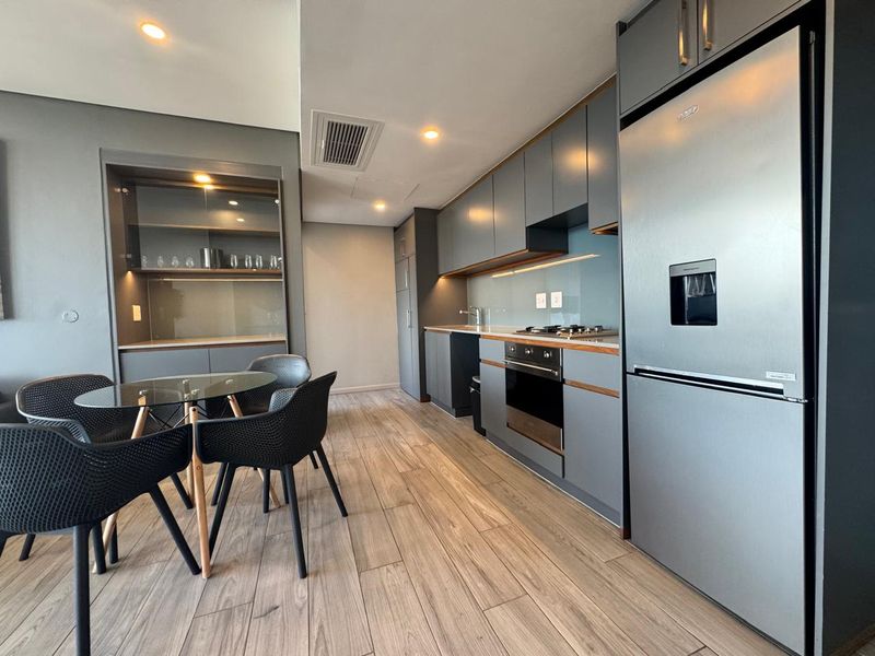 Exclusive Roomy 2 Bedroom Apartment For Sale Umhlanga Ridge - Photo 2