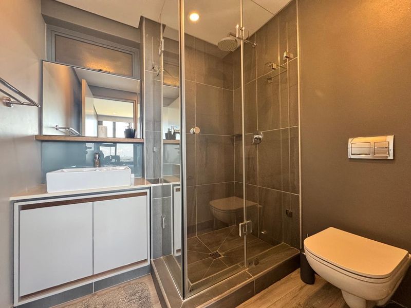 Exclusive Roomy 2 Bedroom Apartment For Sale Umhlanga Ridge - Photo 8