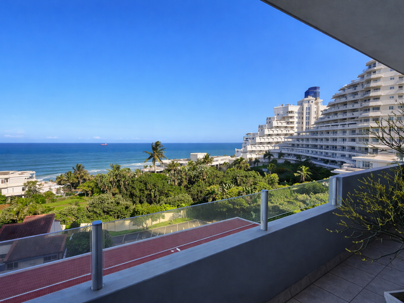 Front-Row Beachfront Living with Uninterrupted Ocean Views On Umhlanga Beach! - Photo 3