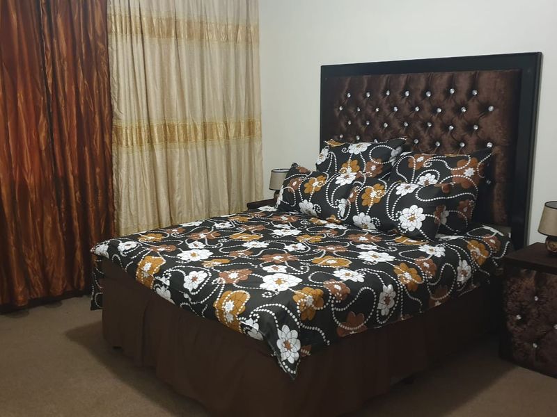 Prime  Property Presents A Stunning Two Bedroom Apartment Situated In Umhlanga Ridge For Sale - Photo 10