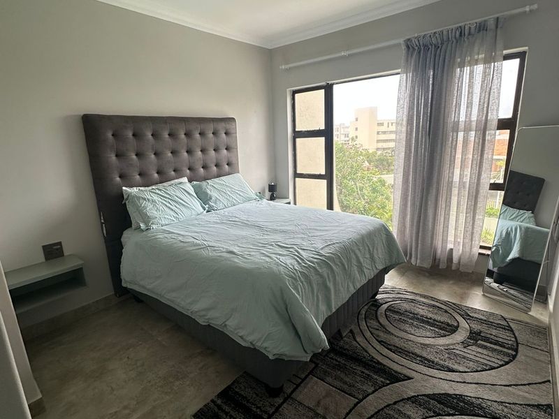 Spacious 2 Bedroom Apartment - Photo 8