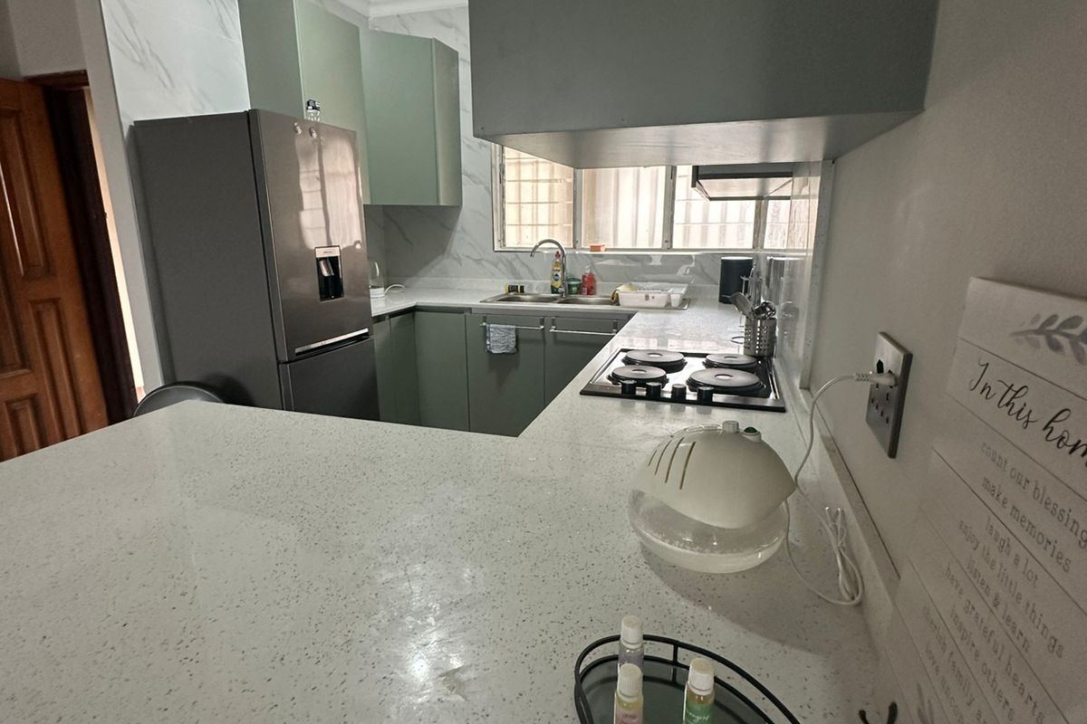 Spacious 2 Bedroom Apartment - Photo 3