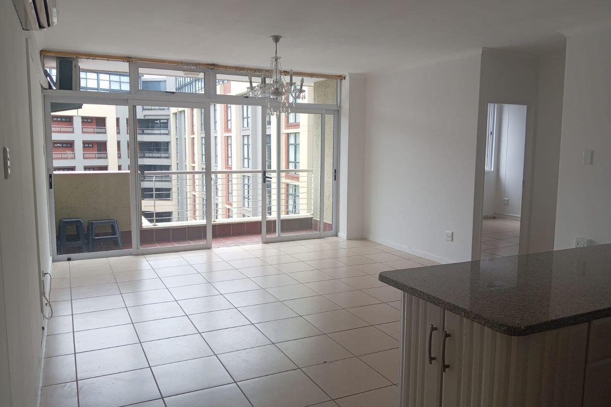 Prime  Property Presents A Stunning Two Bedroom Apartment Situated In Umhlanga Ridge For Sale - Photo 4