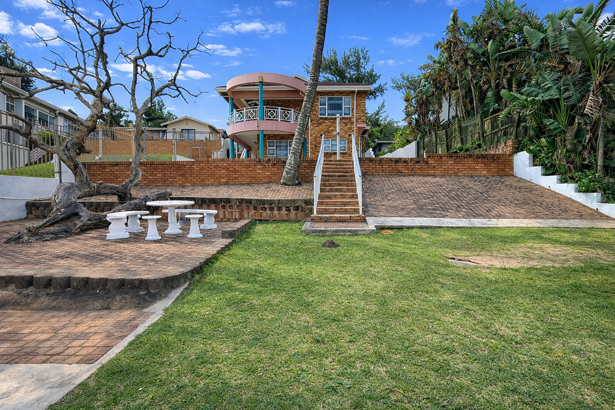 House For Sale In Ballito - Photo 2