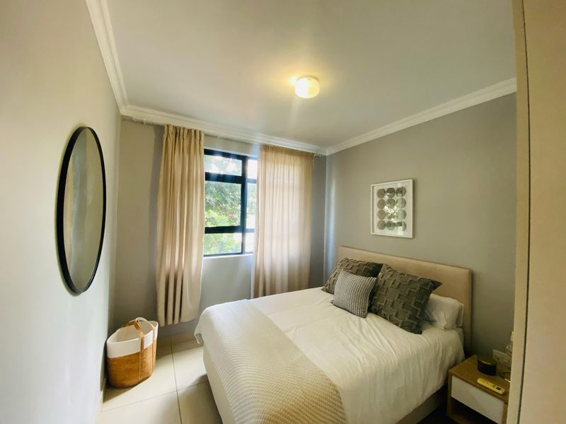Prime  Property Presents A Stunning Two Bedroom Apartment Situated In Umhlanga Ridge For Sale - Photo 7