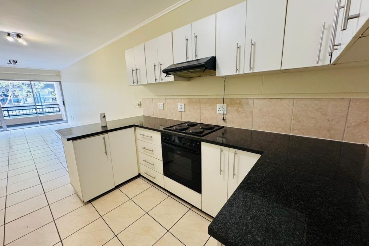 2 bedroom apartment for sale in umhlanga - Photo 2