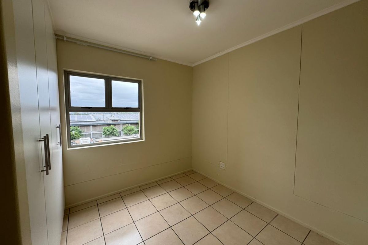 2 bedroom apartment for sale in umhlanga - Photo 5