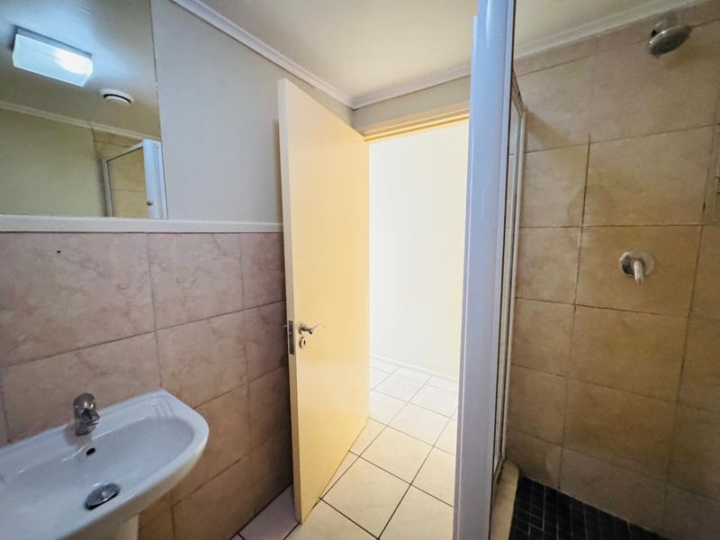 2 bedroom apartment for sale in umhlanga - Photo 8