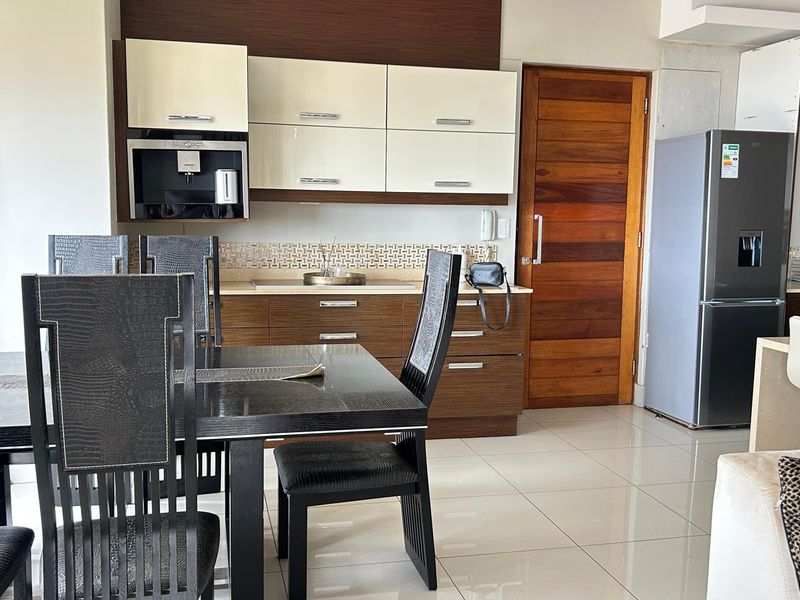 Fully furnished and charming 3 bedroom - Prime property's feature - Photo 5