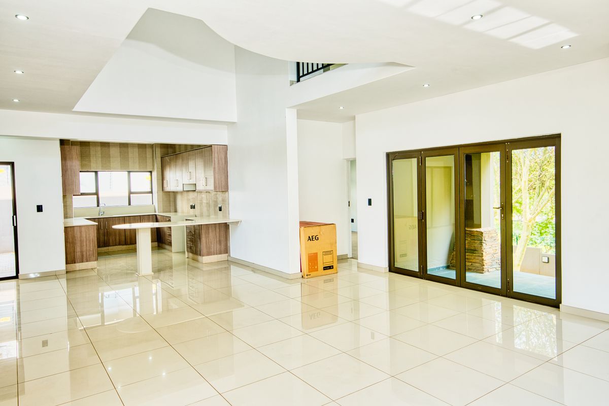 This is more than just a house—it's a lifestyle upgrade in one of Umhlanga's most prestigious Estate - Photo 4