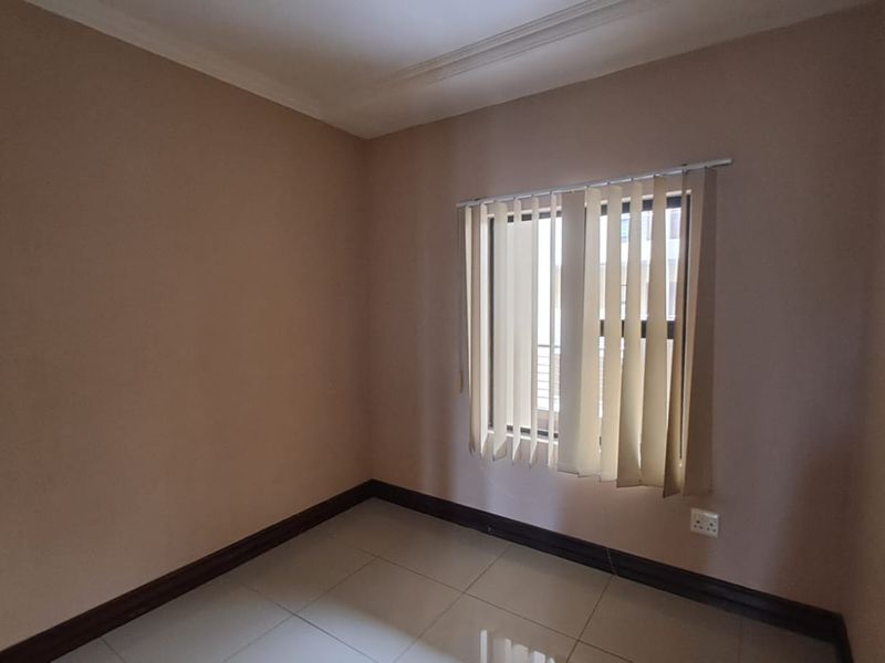 Prime Property presents The Quartz apartment for rent - Photo 8