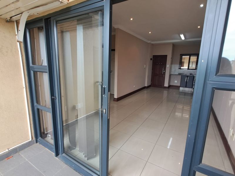 Prime Property presents The Quartz apartment for rent - Photo 3