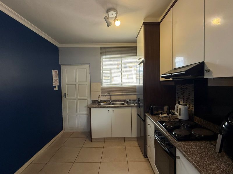 Luxury Coastal Apartment for Sale on North Beach Road, Umdloti - Photo 3