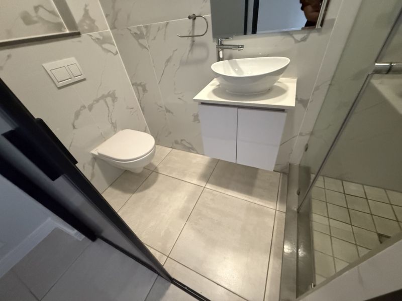 Luxury 2 Bed 2 Bath Micro Apartment in Izinga Eco Estaste - Photo 10