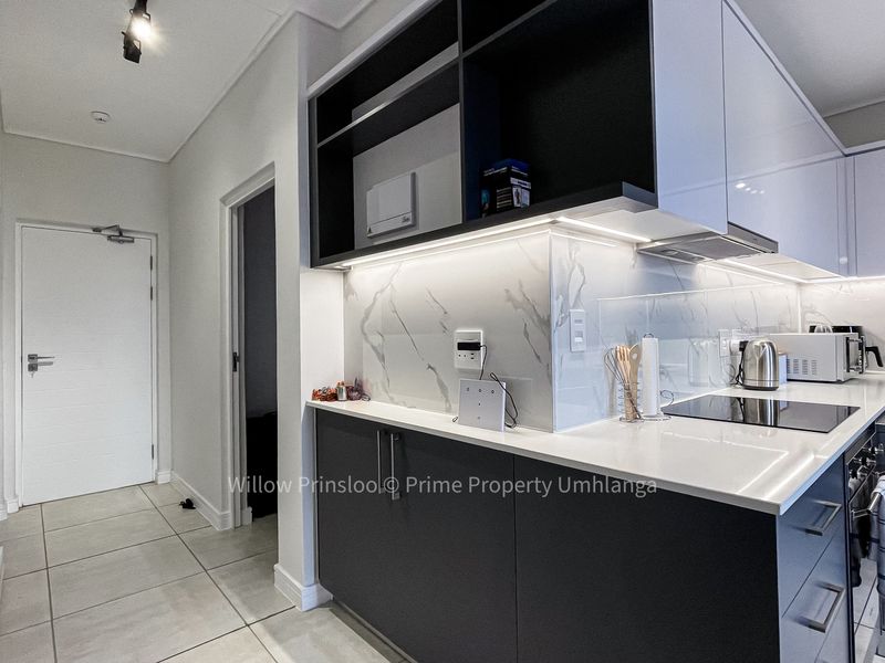 Luxury 2 Bed 2 Bath Micro Apartment in Izinga Eco Estaste - Photo 2