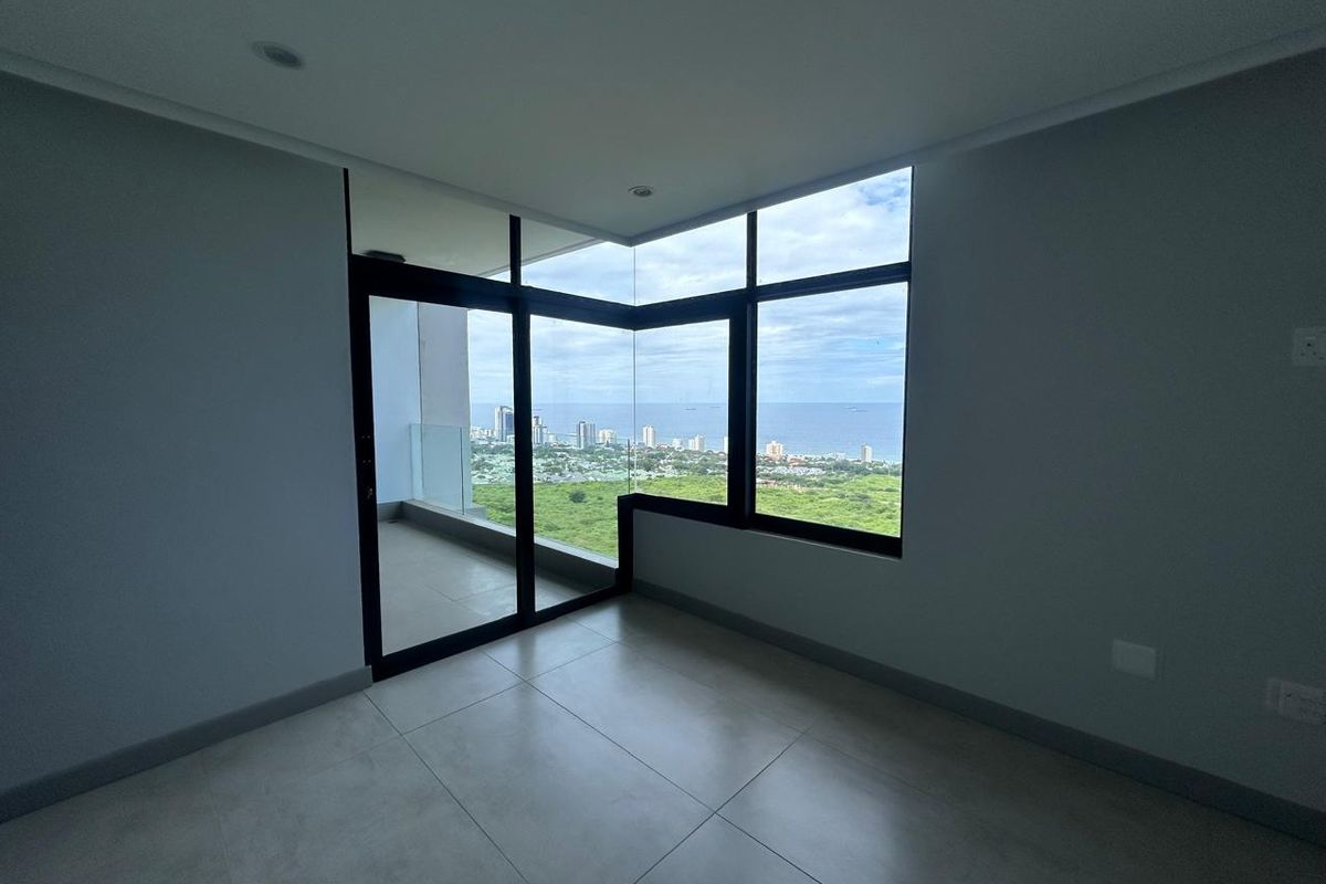 Modern 2 Bedroom Apartment in Umhlanga Ridgeside - Photo 4