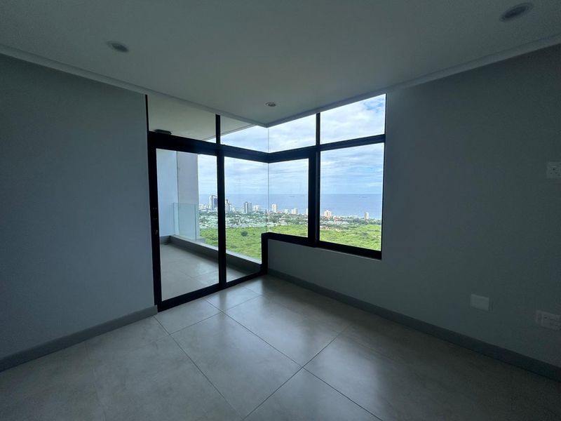 Modern 2 Bedroom Apartment in Umhlanga Ridgeside - Photo 4