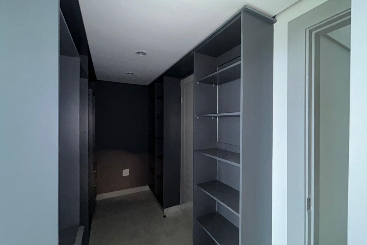 Modern 2 Bedroom Apartment in Umhlanga Ridgeside - Photo 5