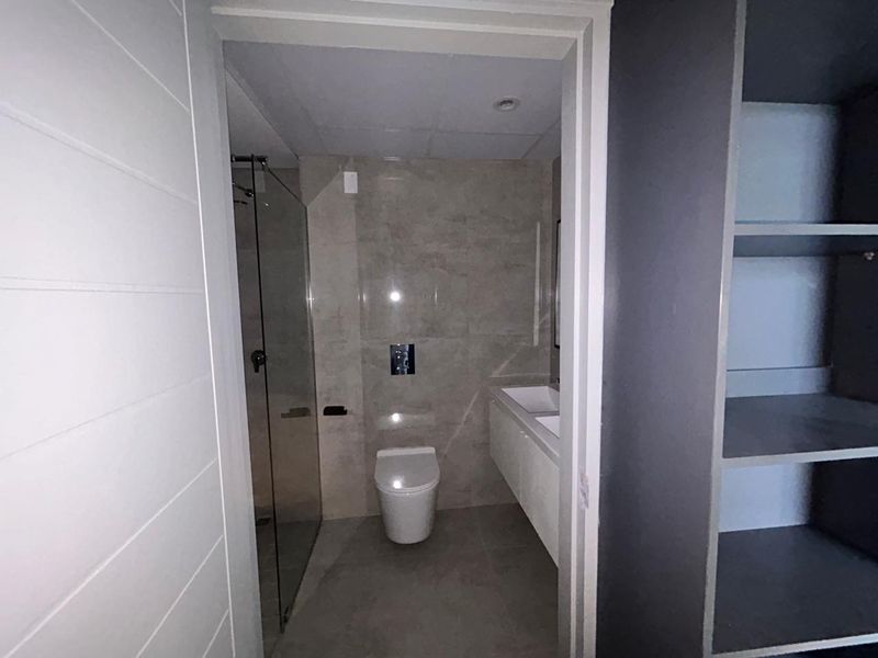 Modern 2 Bedroom Apartment in Umhlanga Ridgeside - Photo 6