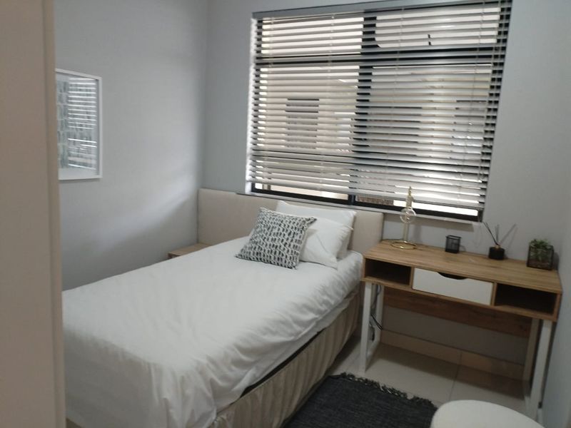 Great Investment!! Affordable!! Buy this two bedroom apartment today!! - Photo 6