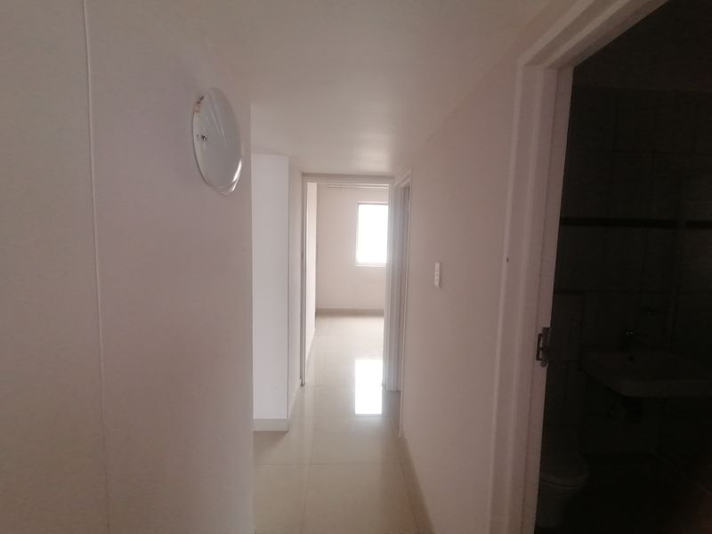 3 Bedroom 2 Bathroom Apartment With Sea Views  To Let - Photo 5