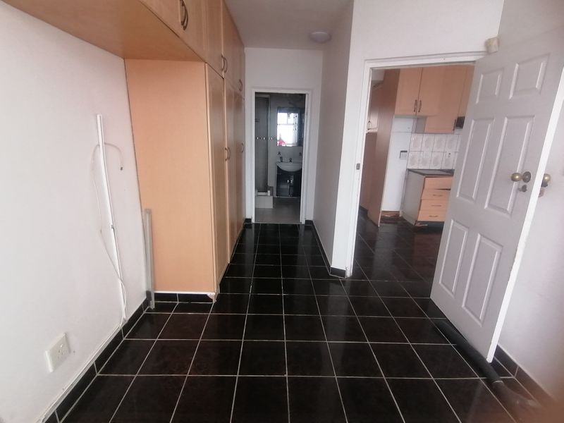 2 Bedroom 2 Bathroom  Apartment With Sea Views  For Sale - Photo 3