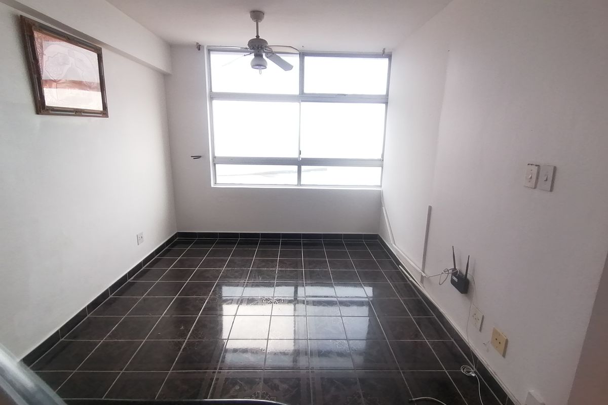 2 Bedroom 2 Bathroom  Apartment With Sea Views  For Sale - Photo 4