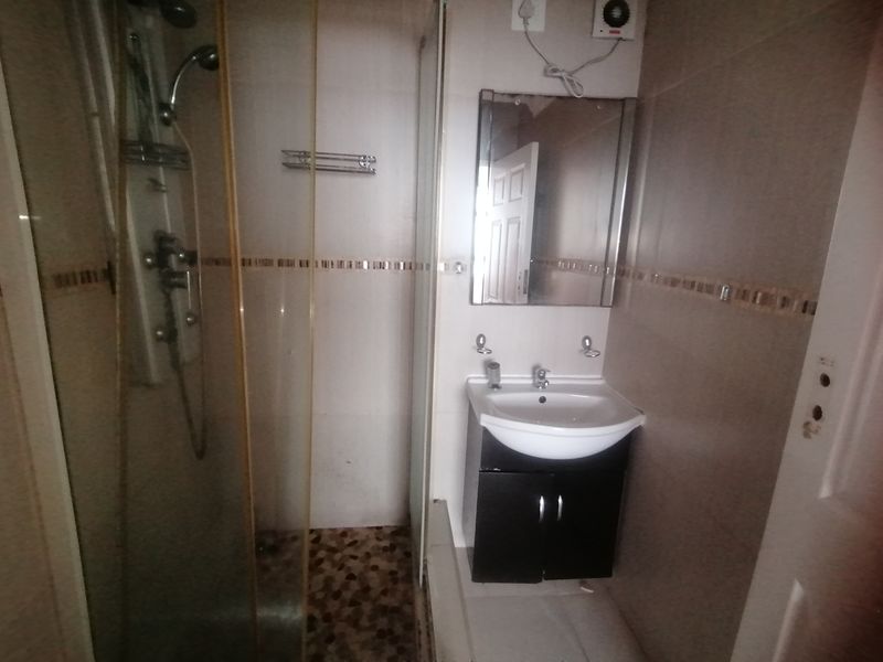 2 Bedroom 2 Bathroom  Apartment With Sea Views  For Sale - Photo 10