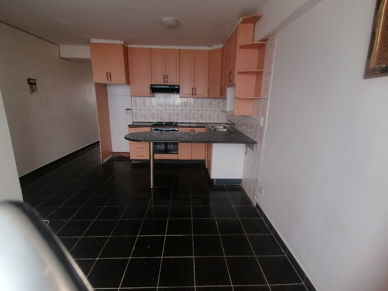 2 Bedroom 2 Bathroom  Apartment With Sea Views  For Sale - Photo 7