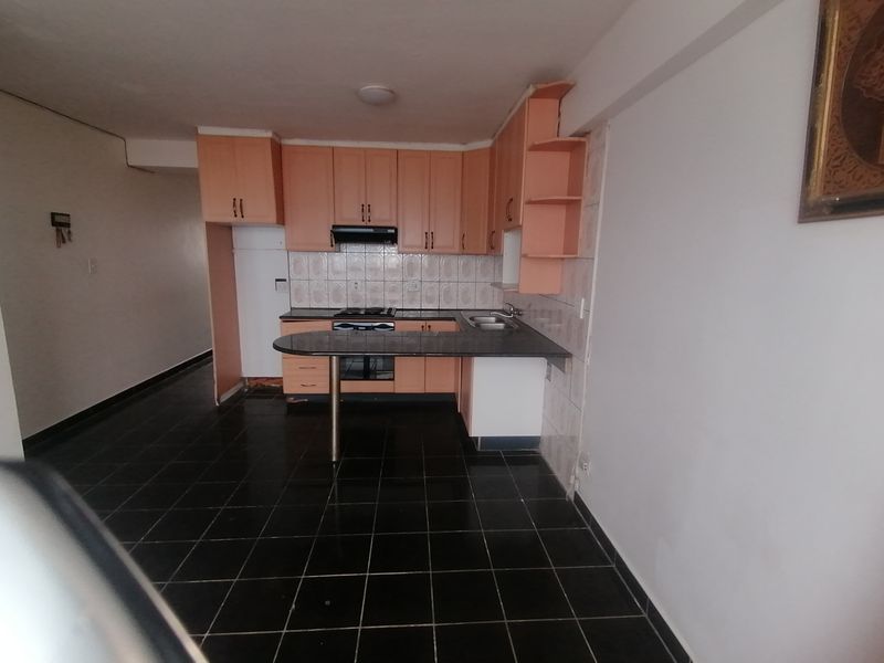 2 Bedroom 2 Bathroom  Apartment With Sea Views  For Sale - Photo 8