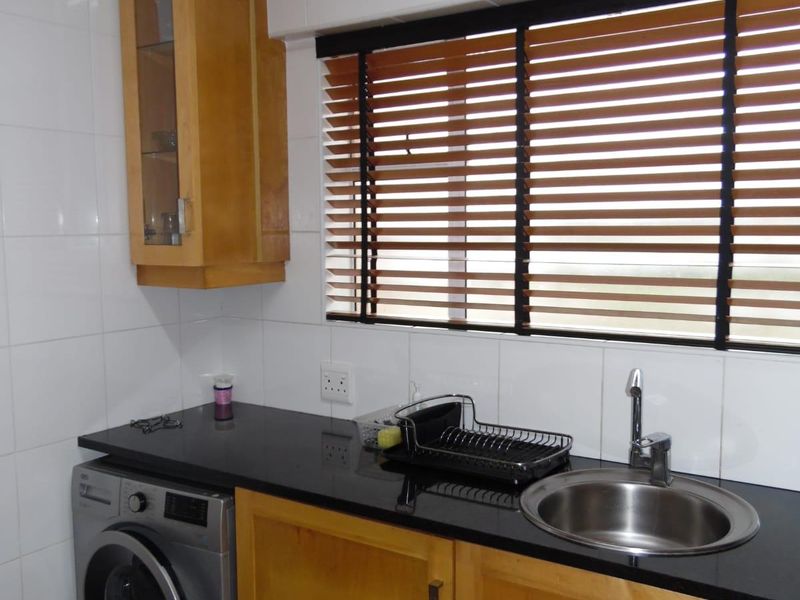 Apartment Rental Monthly In Amanzimtoti - Photo 6