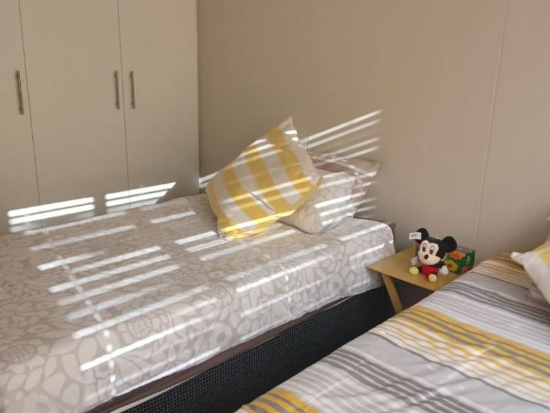 Modern 2 Bedroom Apartment in Umhlanga Ridge - Photo 8