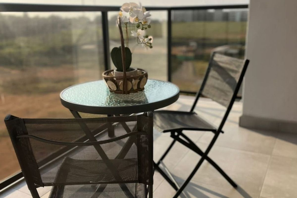 Modern 2 Bedroom Apartment in Umhlanga Ridge - Photo 5