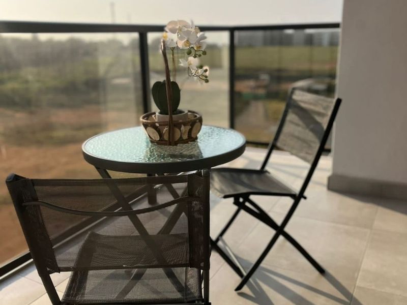 Modern 2 Bedroom Apartment in Umhlanga Ridge - Photo 5